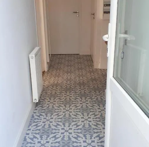 Rénové Et Cosy Au Calme Royan